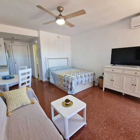 Apartamento Sereva Plazamar Torre Del Mar Esterno foto